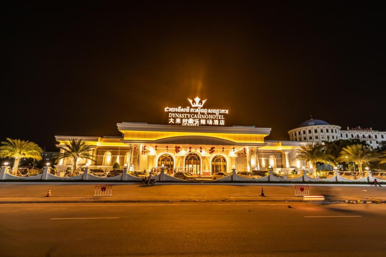 Dynasty Casino Hotel Bavet Exterior foto
